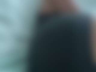 BellaSky's Live Sex Cam Show