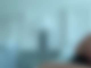 BellaSky's Live Sex Cam Show