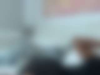 BellaSky's Live Sex Cam Show