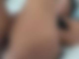 BellaSky's Live Sex Cam Show