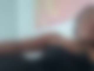 BellaSky's Live Sex Cam Show