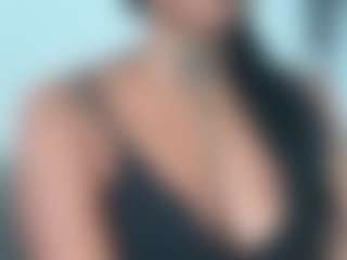 BellaSky's Live Sex Cam Show