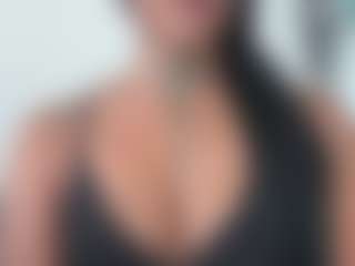 BellaSky's Live Sex Cam Show