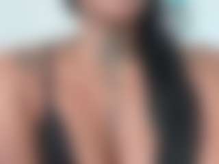 BellaSky's Live Sex Cam Show