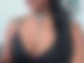 BellaSky's Live Sex Cam Show
