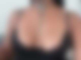 BellaSky's Live Sex Cam Show