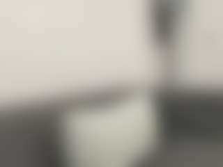 BellaSky's Live Sex Cam Show