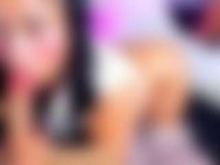 Live cam show with EMILY - Gagging on Milfs Live