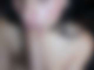 Live cam show with EMILY - Squirt on Camsoda