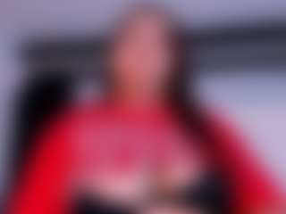 zarulyn MILF webcam performer live streaming