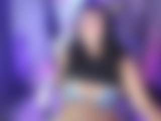 Live cam show with JEANNE - Average on Camsoda
