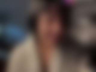 Live cam show with JEANNE - Smoking on Instabang