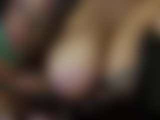Spettacolo in cam dal vivo con JEANNE - Tittyfuck su Camsoda