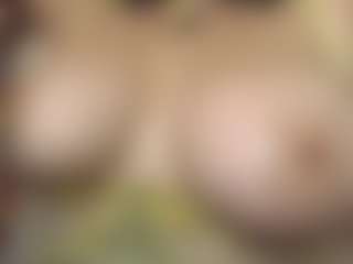 Live cam show with Maddy Trevino - Big Tits Latina on Camming Site | colombia