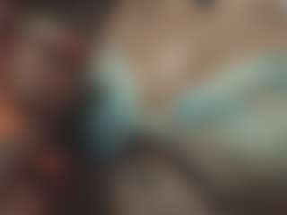 Live cam show with Maddy Trevino - College on Lustler