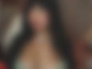 Live cam show with Maddy Trevino - College on mypornchat.com
