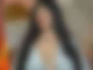 Live cam show with Maddy Trevino - Hairy Pussy on studioflirtlive.com