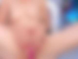 Live cam show with karlota-45 - Granny on AdultVida.com