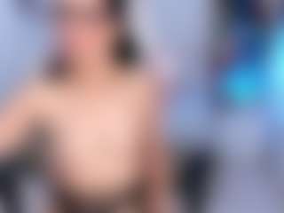 Live cam show with karlota-45 - Public on AdultVida.com