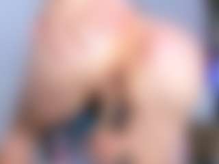 karlota-45's Live Sex Cam Show
