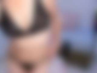 karlota-45's Live Sex Cam Show