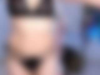 karlota-45's Live Sex Cam Show