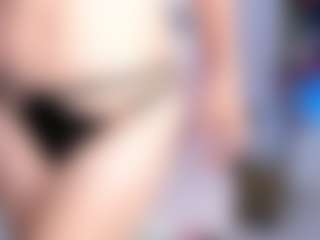 karlota-45 MILF webcam performer live streaming