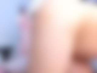 karlota-45 MILF webcam performer live streaming