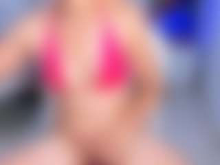 Live cam show with karlota-45 - Athletic MILF on friskycurves.com