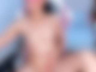 karlota-45 MILF webcam performer live streaming