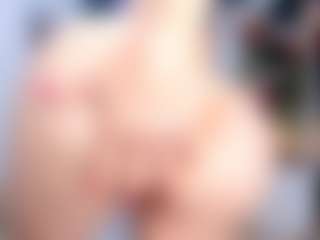 karlota-45 MILF webcam performer live streaming