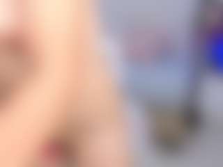 Live cam show with karlota-45 - Petite on Camsoda