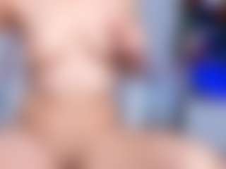 karlota-45's Live Sex Cam Show