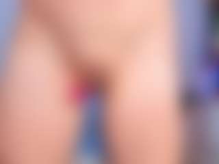 Live cam show with karlota-45 - Skinny MILF on Streamer API