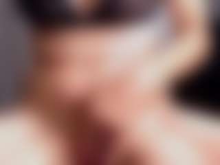karlota-45 MILF webcam performer live streaming