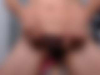 Live cam show with karlota-45 - Granny on makecum.org
