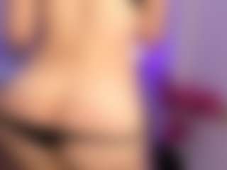 karlota-45's Live Sex Cam Show