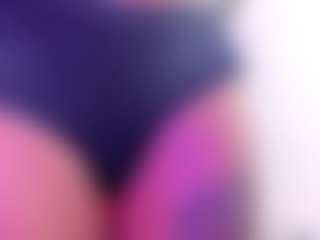 Live cam show with BritnySantana777 - Anal Toys on Camming Site