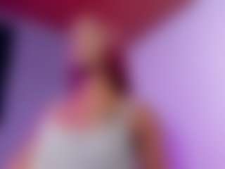 Live cam show with BritnySantana777 - English on Free Soda