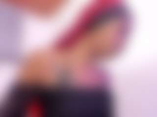 Live cam show with BritnySantana777 - Tease on CamSodaAdn