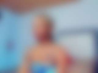 Live-camshow met BritnySantana777 - Spank op Camsoda