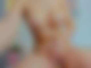 Live cam show with sarabecker - Flashing on Strip Flash - Live Sex Shows