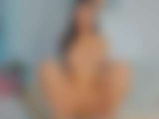 Live cam show with sarabecker - Teen (18+) on CamwithHer