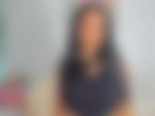 Live cam show with sarabecker - Public on Soda Cam