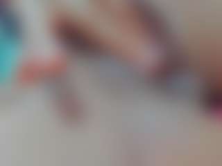 Live cam show with sarabecker - Green Eyes on SpankPalCams