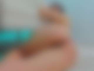 Live cam show with sarabecker - Public on Milf Play