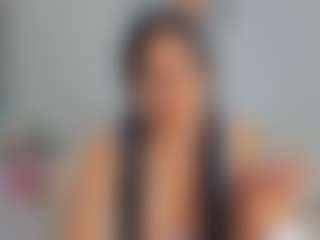 Live cam show with sarabecker - Fingers on Camsoda