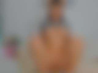 Live cam show with sarabecker - Teen (18+) on madthumbs