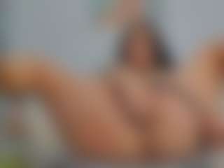Live cam show with sarabecker - Squirt on TottyGirls