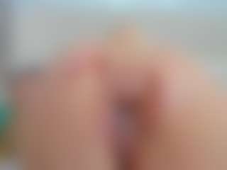 Live cam show with sarabecker - Young Adult on Streamer API